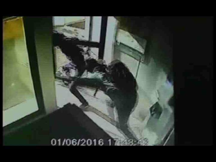 त्यामुळे बँकांनी एटीएम सक्षम आणि सुरक्षित करण्याची गरज आहे. तर लोकांनी एटीएममधून पैसे काढताना, जरा अधिक सावध राहण्याची गरज आहे.