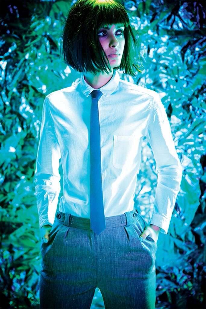 यो फोटोंमध्ये डायनाने मनमोहक अदा दिल्या आहेत