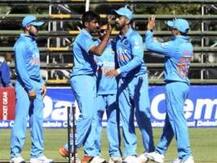 भारतीय गोलंदाजांनी तोडला 10 वर्षांपूर्वीचा रेकॉर्ड