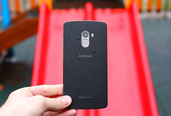 लेनोव्हो K4 नोट: या स्मार्टफोनमध्ये 13 मेगापिक्सल रिअर कॅमेरा देण्यात आला आहे. 
