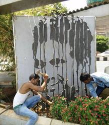 अखेर सचिनच्या 'मेटल आर्ट पीस' वर हातोडा!