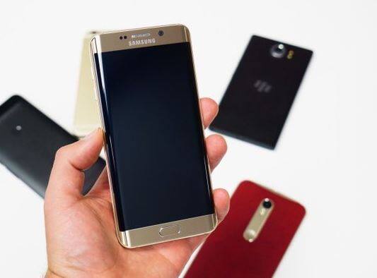 यामध्ये 4,200mAh बॅटरी असणार असल्याचीही चर्चा आहे. तसेच या स्मार्टफोनमध्ये 12 मेगापिक्सल कॅमेरा असण्याचीही चर्चा आहे.