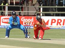 धोनीची कमाल, आणखी एका विक्रमाला गवसणी