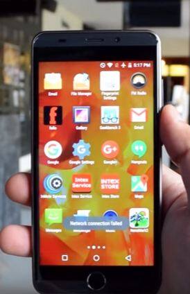 किंमतः भारतामध्ये या फोनची किंमत 8 हजार 999 रुपये आहे. ( सर्व फोटो सौजन्यः intex.in)