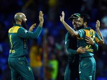 वेगवान 100 विकेट, दक्षिण आफ्रिकेच्या गोलंदाजाचा विक्रम