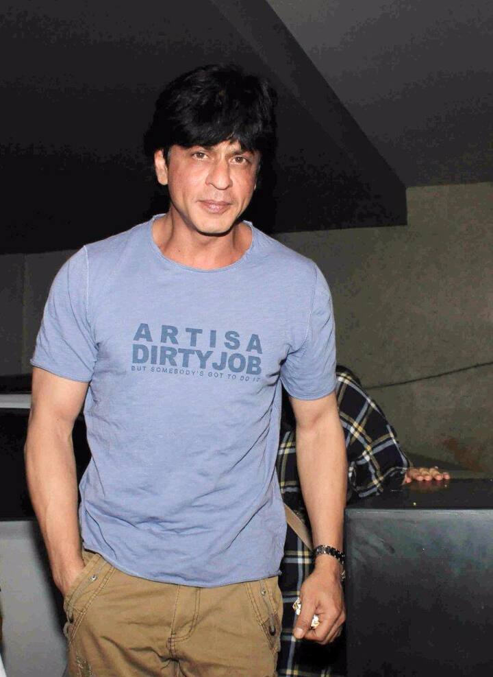 'उडता पंजाब'च्या स्क्रिनिंगसाठी शाहरुख खाननेही हजेरी लावली.