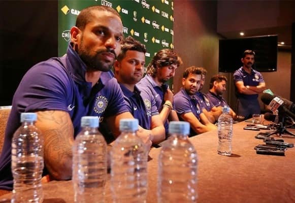 इशांतला त्याच्या टीमसह रोहित शर्मानं खास शुभेच्छा दिल्या. 