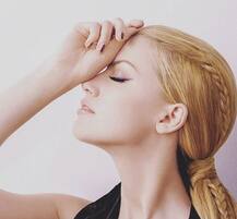 प्रचंड तणावामुळे अभिनेत्रीचं वजन घटलं! 