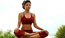 बॉलीवूडमधील योगा इफेक्ट