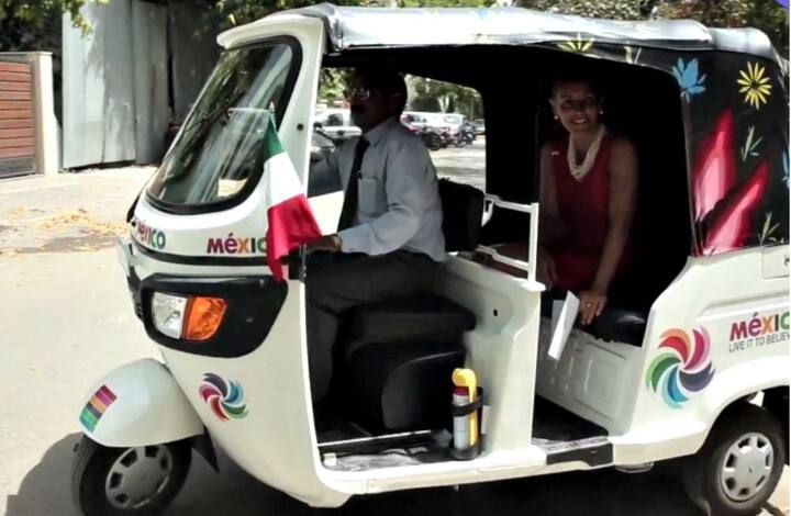 ऐशोआरामात जीवन जगणाऱ्या एलीट क्लासमधील लोकांसाठी मॅक्सिकोच्या राजदूत मेल्बा प्रिआ याची ही साधी राहणी नक्कीच प्रेरणादायी ठरु शकते. 