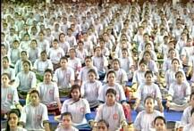 गुजरातमध्ये गर्भवतींसाठी योग शिबीर