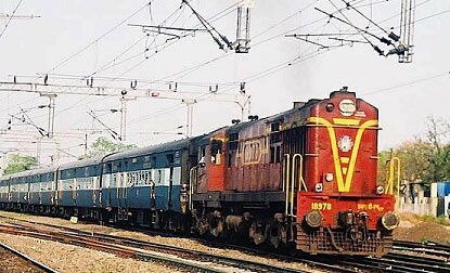Special 92 Trains Announced By Central Railway By Diwali Occasion दिवाळीसाठी मध्य रेल्वेच्या  92 विशेष गाड्या