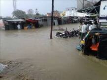 दुष्काळ ते पूर... लातुरातील औराद शहाजानीत पावसाची बॅटिंग