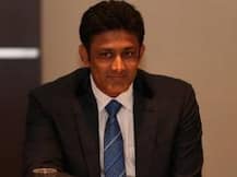 प्रशिक्षकपद स्वीकारण्यापूर्वी कुंबळेचा धोनी आणि कोहलीला मेसेज