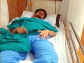 Delhi Hospital Faces Wrath After Operating The Wrong Leg Of A 24 Year Old डॉक्टरांचा निष्काळजीपणा, उजव्या पायाला दुखापत, डाव्याची सर्जरी