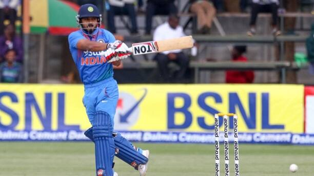 8 डिसेंबर 2011 रोजी भारताच्या वेस्ट इंडिजविरुद्ध 418 धावा 