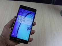 सॅमसंग गॅलक्सी On 7 स्मार्टफोन स्वस्त, किंमतीत कपात 