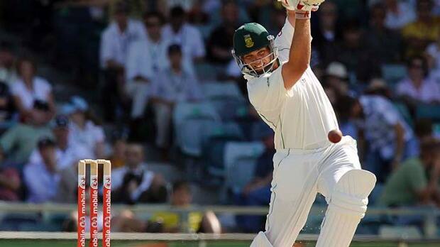 तर सहाव्या क्रमांकासाठी द. आफ्रिकेचा दिग्गज खेळाडू जॅक कॅलिस असेल.