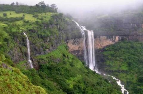 Picnic Spot Mumbai : मुंबईकरांनो पिकनिकला जायचा बेत आखताय? हे 9 पर्याय आहेत बेस्ट Picnic Spot Mumbai : मुंबईकरांनो पिकनिकला जायचा बेत आखताय? हे 9 पर्याय आहेत बेस्ट