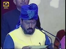 पहले नाम बोलिये...नाव विसरलेल्या आठवलेंना राष्ट्रपतींची सूचना 