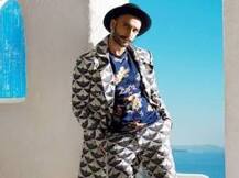 रणवीरचं गाणं ऐकून सारे पर्यटक हसू लागले..