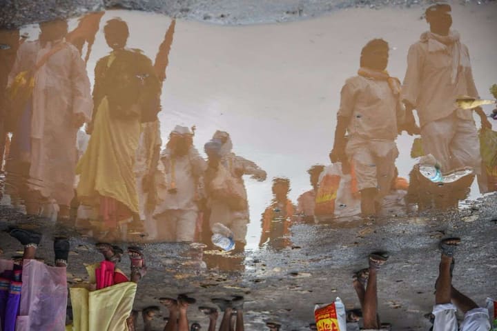 .'या रे या रे लहान थोर...याती भलते नारी नर..!!
