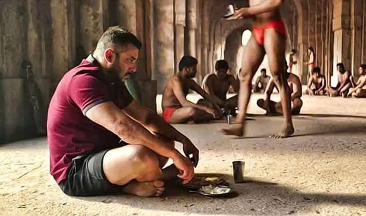 8. मैं यहां पैसा कमाने जरूर आया हूं पर मैं सुपरमैन नहीं हूं.