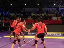 यू मुम्बाचा बंगळुरुवर अवघ्या एका गुणानं निसटता विजय!