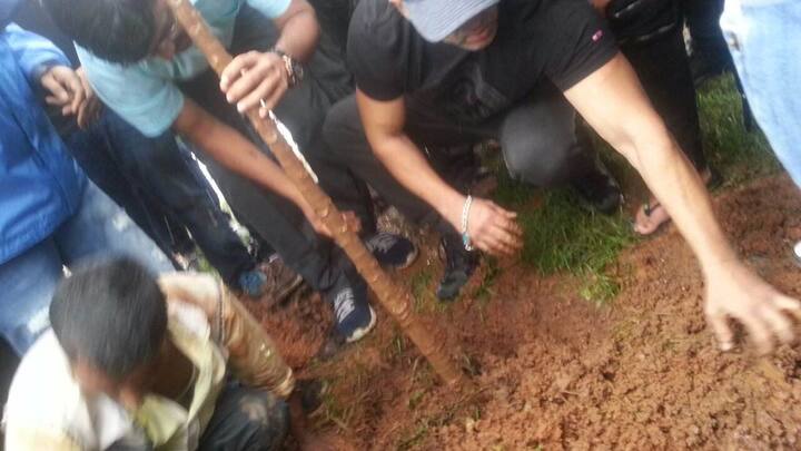 सलमानने या कार्यक्रमाला हजेरी लावून हरित मुंबई, हरित महाराष्ट्राला आपला पाठिंबा दर्शवला आहे.