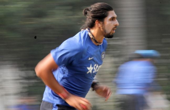 ishant sharma says he cried everyday for a month after mohali odi 2013 defeat against australia Ishant Sharma: ਇਸ ਗ਼ਲਤੀ 'ਤੇ ਇੱਕ ਮਹੀਨਾ ਰੋਂਦਾ ਰਿਹਾ ਇਸ਼ਾਂਤ ਸ਼ਰਮਾ, 10 ਸਾਲ ਪੁਰਾਣਾ ਹੈ ਕਿੱਸਾ