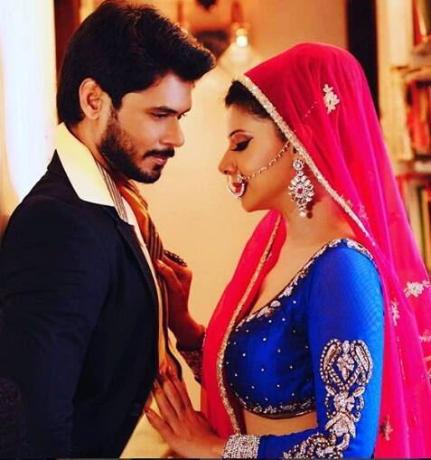 अभिनेत्री संभावनाचा मेहंदी सोहळा