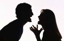 निर्दयी पतीने किरकोळ कारणावरुन पत्नीचं नाक चावलं