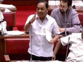 Naranayan Rane Targets Cm Devendra Fadnavis कोपर्डी पाकिस्तानात आहे का?, राणेंचा मुख्यमंत्र्यांना सवाल