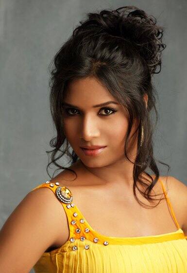 रोज वेंकेटसन: चेन्नईची ही भारतीय ट्रान्सजेंडर मॉडेल टीव्ही आणि रेडीओच्या माध्यमातूनही परिचयाची आहे.