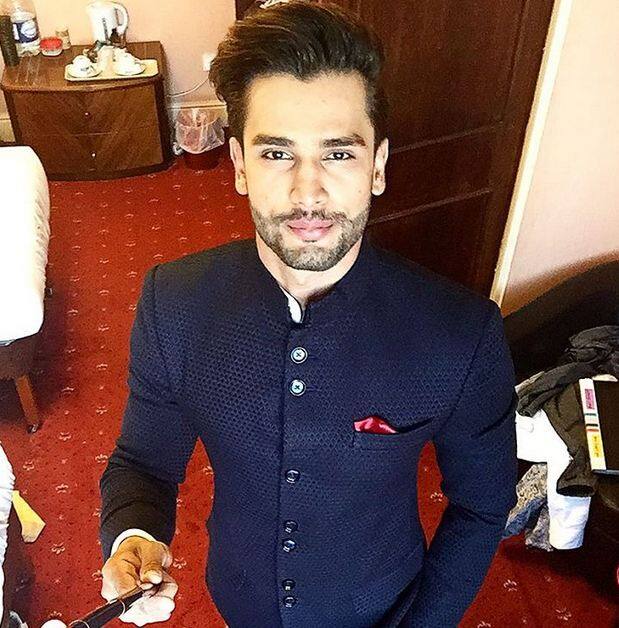 रोहितने प्यार तुने क्या किया, ये है आशिकी सारख्या मालिकांमध्ये अभिनय केला आहे.