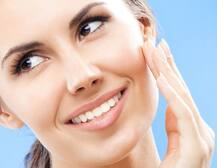 तुमचं फेसक्रीम किंवा मॉश्चराझर खराब झालंय कसं ओळखाल?