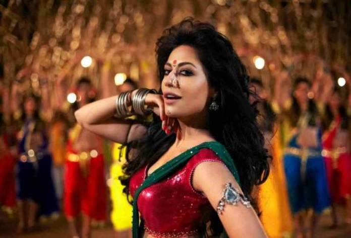 बॉलीवूडमधील सर्वात जास्त चर्चित चेहरा चित्रांगदा सिंहची उंची ५फूट ६ इंच आहे.