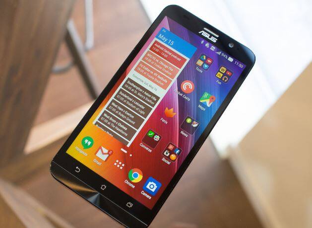 आसूसचा जेनफोन 2 स्मार्टफोनवर ग्राहकांना 10% डिस्काऊंट मिळत आहे. त्यामुळे तुम्ही हा स्मार्टफोन 9,364 रुपयांना खरेदी करू शकाल. सध्या या स्मार्टफोनची बाजारात किंमत 10,399 रुपये आहे.