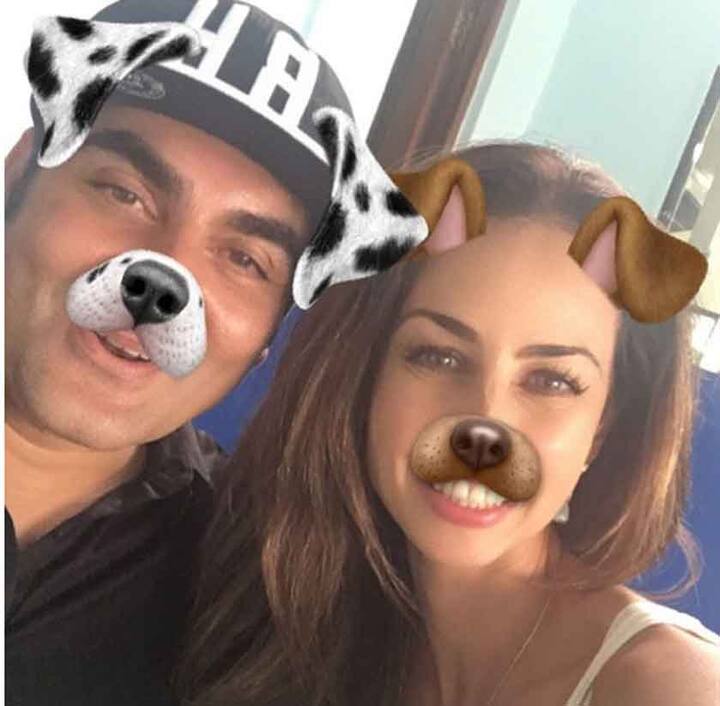 स्नॅपचॅटनं क्लिक केलेले हे फोटो स्वत: येलो मेहरानं इंस्टाग्रामवर पोस्ट केले आहेत. 