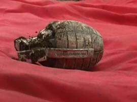 नांदेडमध्ये कचऱ्यात जिवंत हँड ग्रेनेड सापडल्यानं खळबळ Hand Grenade Found In Nanded नांदेडमध्ये कचऱ्यात जिवंत हँड ग्रेनेड सापडल्यानं खळबळ