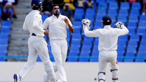 टीम इंडियानं 496 कसोटींपैकी 128 कसोटीत विजय मिळवला आहे. तर 157 सामन्यात पराभव आणि 210 कसोटी अनिर्णित. 