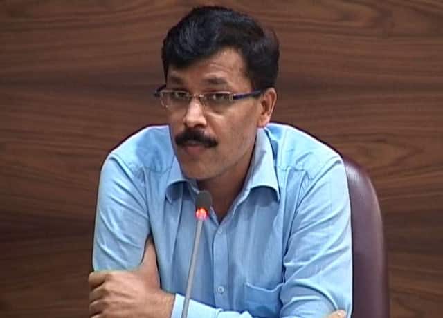 तुकाराम मुंढेंचा नाशिककरांना दणका