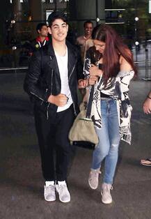 मुलगा आरवसह अक्षय कुमारची भटकंती