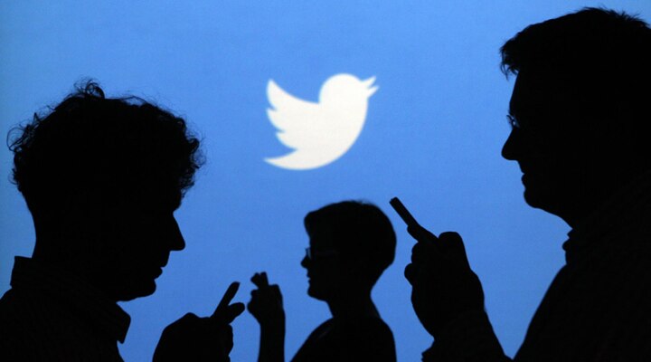 Twitter sold data access to cambridge analytica researcher latest update  फेसबुकपाठोपाठ ट्विटरनेही डेटा विकला, ‘द संडे टेलिग्राफ’चा दावा