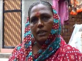 Bhusawals Lady Who Sold Her Mangalsootra To Build Toilet शौचालयासाठी सौभाग्याचं लेणं विकलं, सरकारकडून मात्र फसवणूक