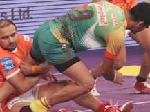 प्रो कबड्डीच्या फायनलमध्ये पटना विरुद्ध जयपूर सामना