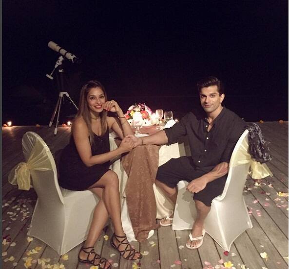 बिपाशाने करणसोबत डिनरचा फोटो शेअर केला असून आयुष्यातील सर्वात रोमँटिक डिनर डेट असल्याचे तिने म्हटले आहे.