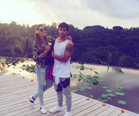 बिपाशा करणसोबत सुट्टी एन्जॉय करत असून मोकळ्या वेळात आपले फोटोही शेअर करत आहे..