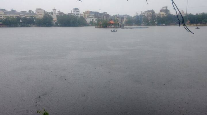 ठाण्याच्या तलावपाळीत पाणीपातळीत वाढ