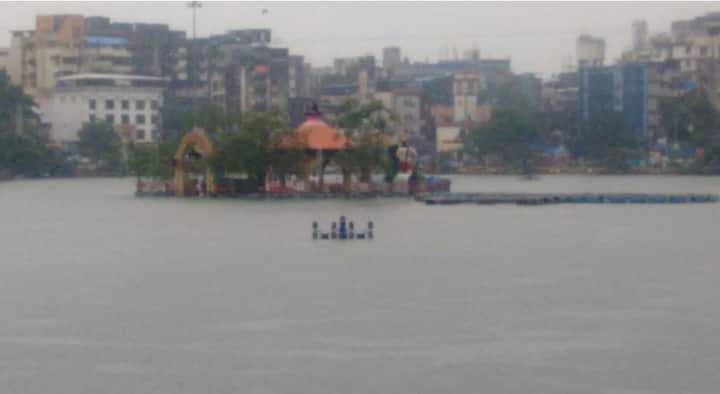 ठाण्याच्या तलावपाळीत पाणीपातळीत वाढ